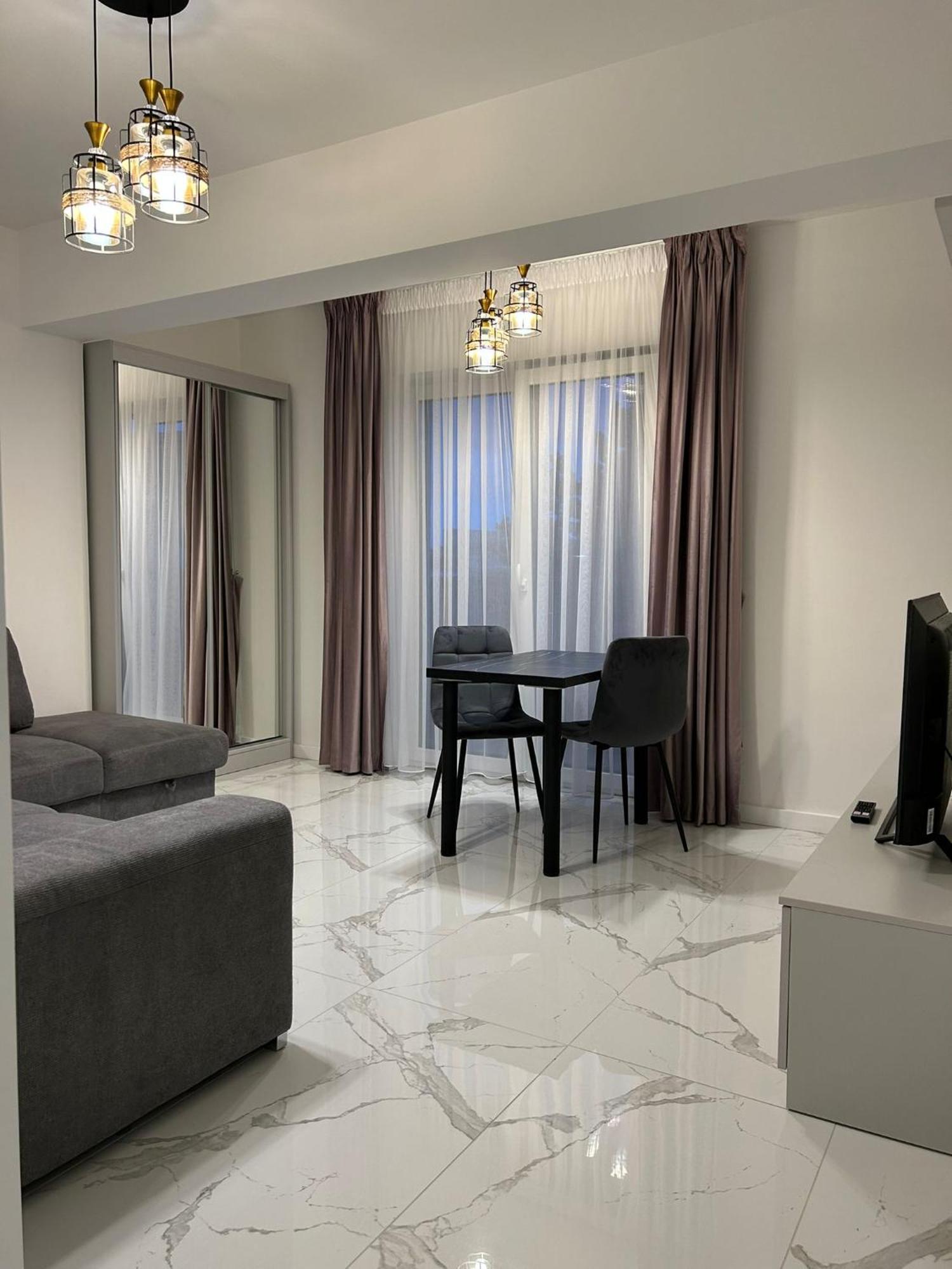 Cozy Studios In Suceava Exterior foto